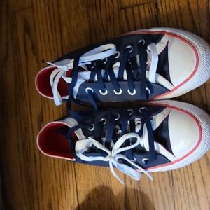 Recmd, white and blue converse